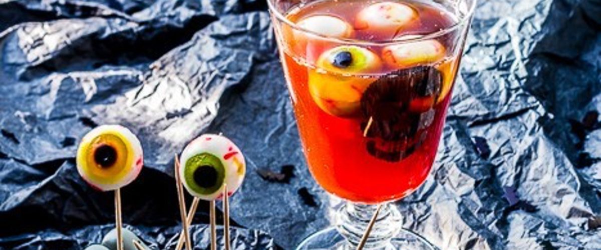 Cocktail A La Framboise Et Aux Yeux Recette Pour Halloween