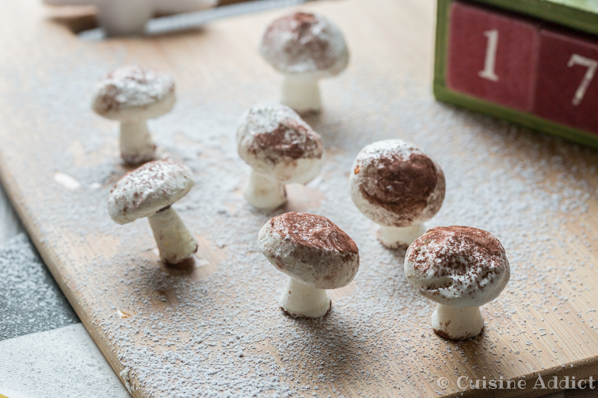 6 Petits champignons en bis glitter - Décoration de Noël