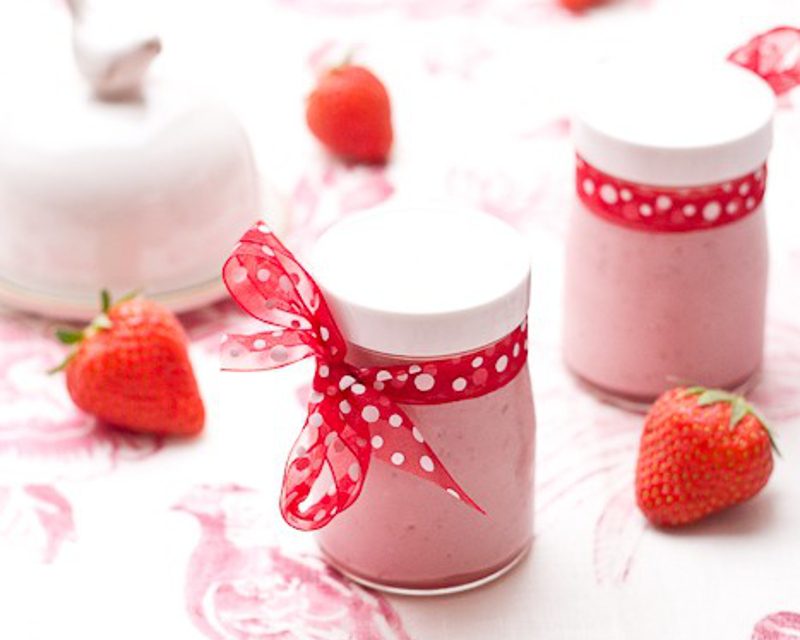 Yaourt arome fraise maison 🥄 de Un amour de cuisine - Cookpad