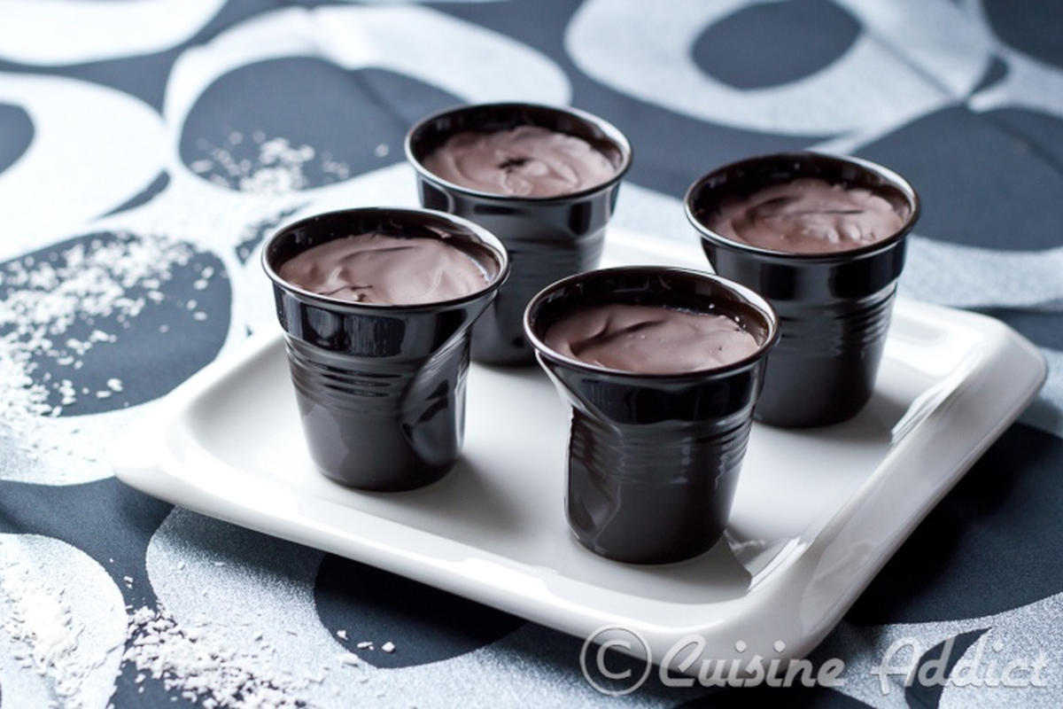 Yaourt au chocolat (à la yaourtière) : Recette de Yaourt au chocolat (à la  yaourtière)