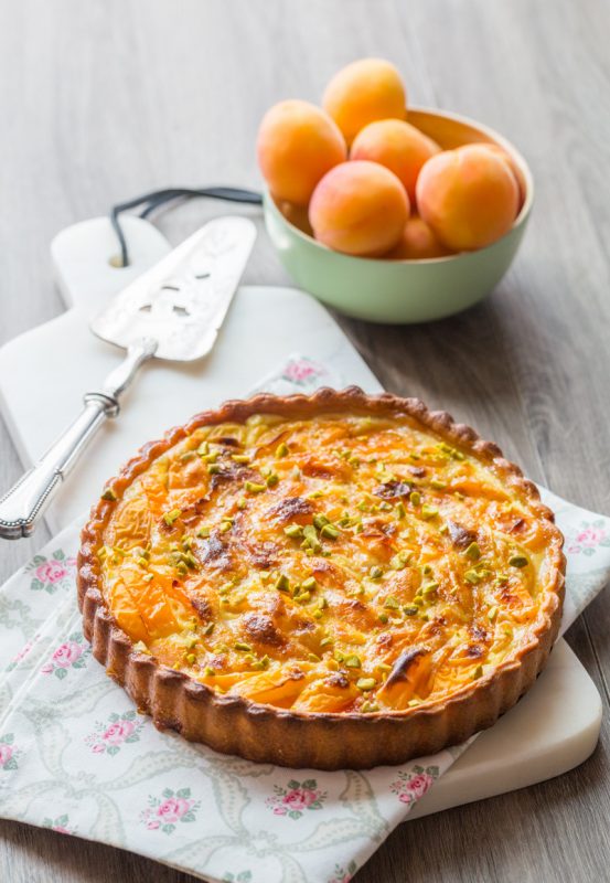 Tarte aux abricots et pistaches