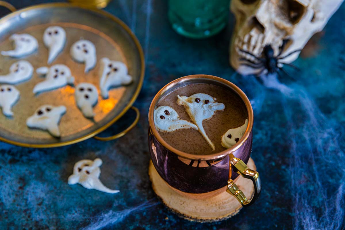 Petits fantômes en Marshmallow pour Chocolat chaud gourmand d