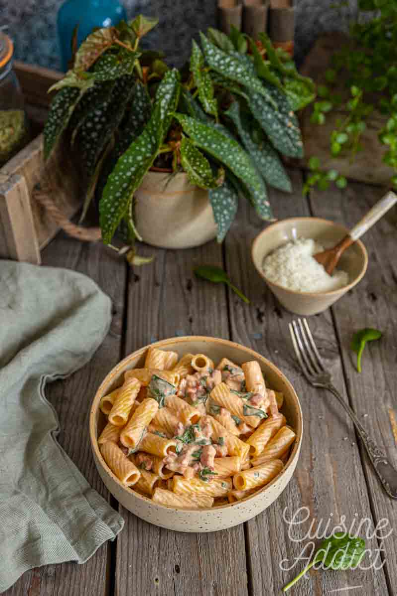 Pâtes au lardons, mascarpone et tomates