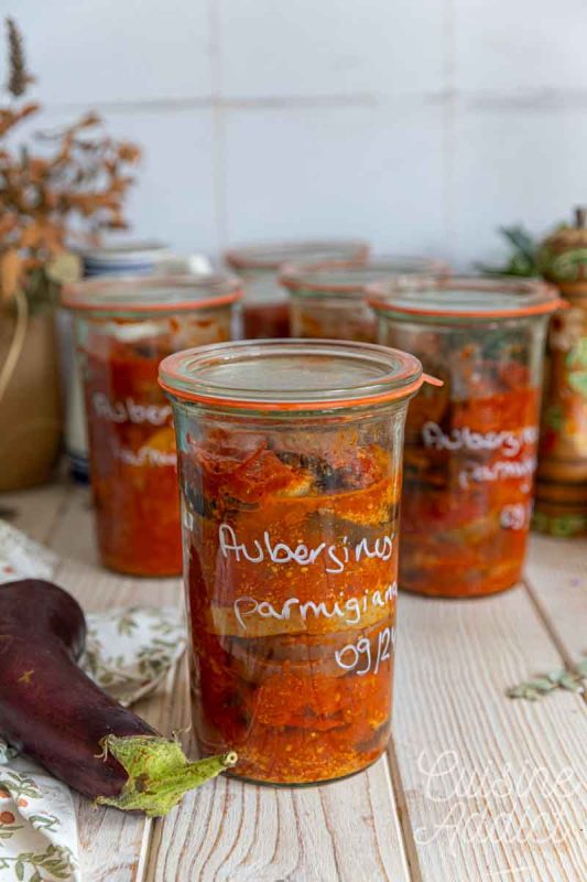 Conserves d'aubergines maison, à la Parmigiana