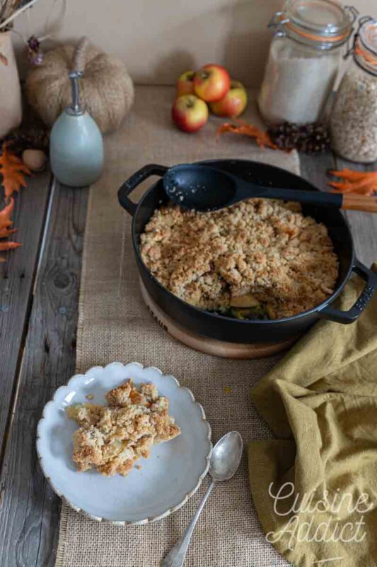 Crumble au pommes fondant et croustillant