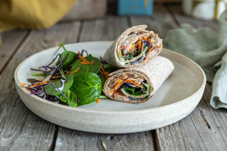 wrap poulet houmous crudités tortilla blé complet